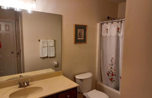 Austell House | Luxury Suite