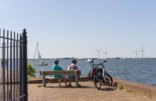 Municipality of Hellevoetsluis Apartment | Luxury Suite With air Conditioning, Near the Beach