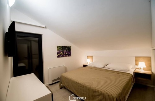 Vidalici Apartment | Luxury Suite with Panoramic Sea View & Jacuzzi