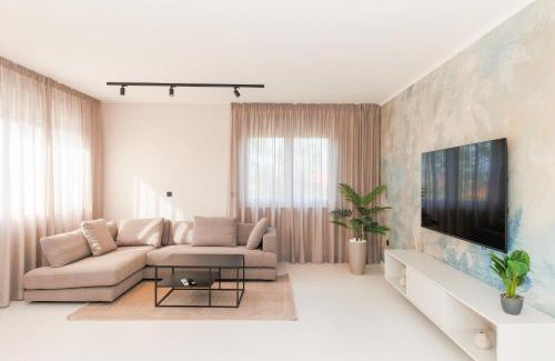 Zaton Apartment | Luxury Suites Zaton by Belmont Realty