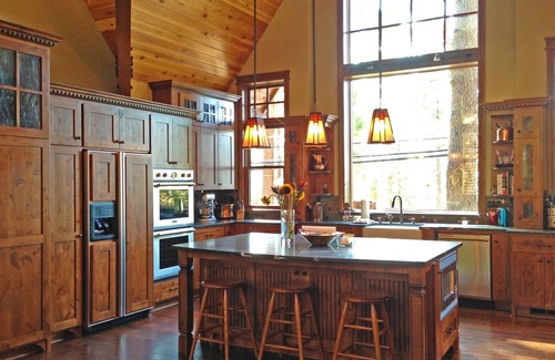 Lakeridge House | LUXURY TAHOE HOME IN ZEPHYR COVE!