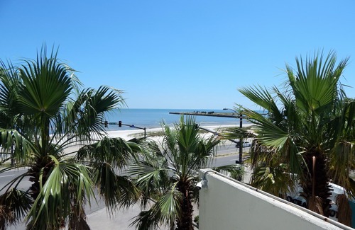 Biloxi Condo | LUXURY! THE OCEAN CLUB BEACHFRONT BILOXI