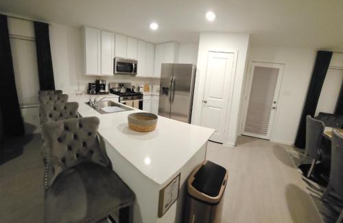 New Caney Villa | Luxury Timeless After Big Rivers