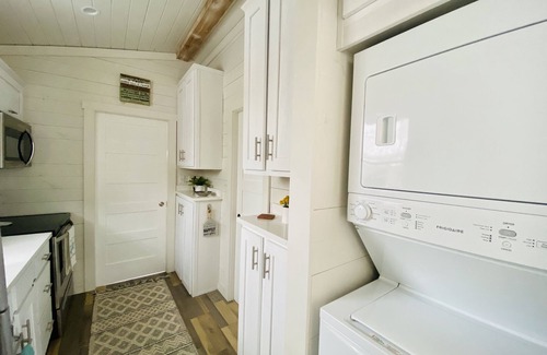 Chickamauga Lake House | Luxury Tiny Home with River Views on 300 Acre Farm