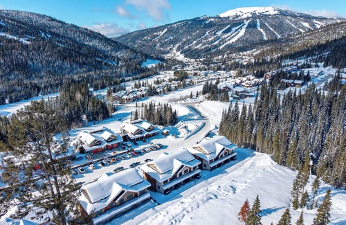 Sun Peaks House | Luxury Townhouse #3 at Switchback Creek in Sun Peaks
