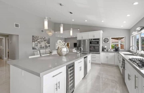Lake Clarke Shores House | Luxury Unique Property 4-3 - Entire House - Heated Pool - Lg Yard