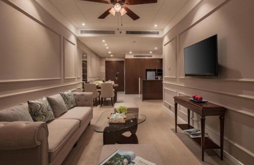 Son Tra Apartment | Luxury View My Khe Beach 2BR Free Pool
