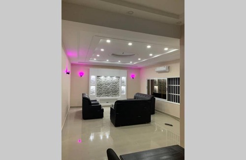 Abomey-Calavi Apartment | Luxury Villa á Abomey-Calavi