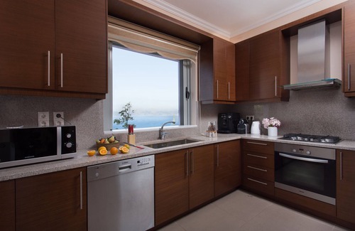 Spanokhorion Villa | Luxury Villa * Amazing Sea Views * Private Pool * Private Garage * Orchard