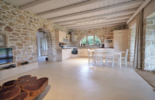 Pitsidia Villa | Luxury villa Armonia in quiet position, private pool -Pitsidia Matala Kamilari