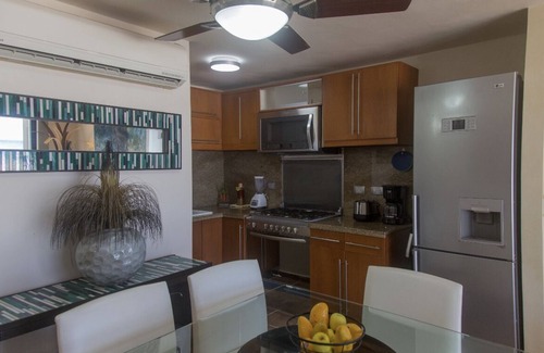 Zona Hotelera Apartment | Luxury Villa at the feet of the sea In Cancun