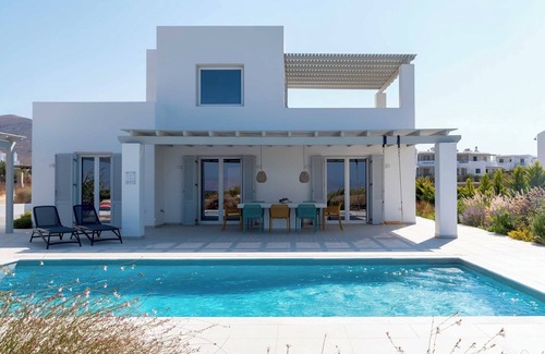 Kastraki Villa | Luxury Villa Aura with spacious terrace, pool and sundecks on Naxos