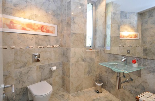 Badia Blava Villa | Luxury villa BAY BLUE with sea views and fibre optic network and air conditioning - Free Wifi