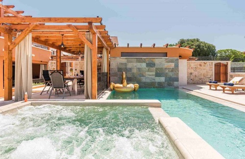 Bicine Villa | Luxury Villa Finessa Skradin 1 with heated pool, jacuzzi and sauna