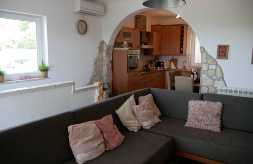 Rogocana House | Luxury Villa, Full air conditioning,100% private swimming pool close to the Sea