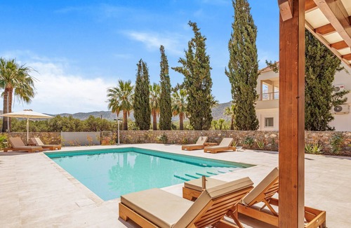 Sissi Villa | Luxury Villa Hera with private pool and beautiful garden with lawns. Sisi, Crete