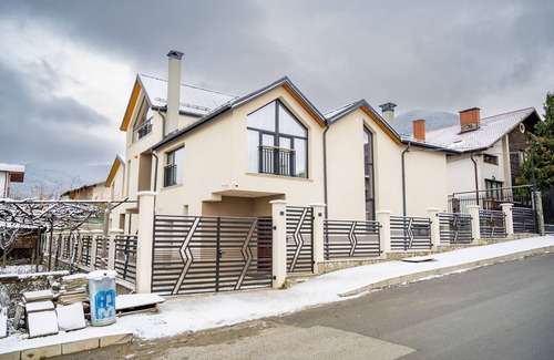 Sapareva Banya Villa | Luxury villa in the heart of Rila mountain. The only one 103 deg mineral spring