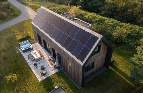 Appelscha House | Luxury Villa in Drenthe with Outdoor Spa