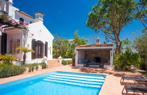 Quinta do Lago Villa | Luxury villa in Quinta do Lago with private pool. Sleeps 10. PV04 - Almancil, Algarve