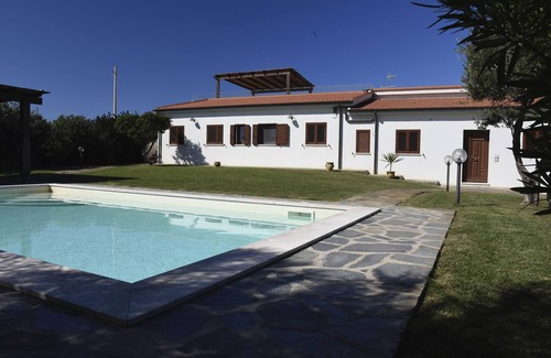 Sassari Villa | Luxury villa in Sardinia with pool and spectacular view of the Stintino sea