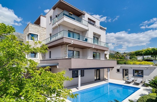 Podstrana Villa | Luxury Villa Lucas with private, heated pool, whirlpool, sauna, sea view, 14 pax