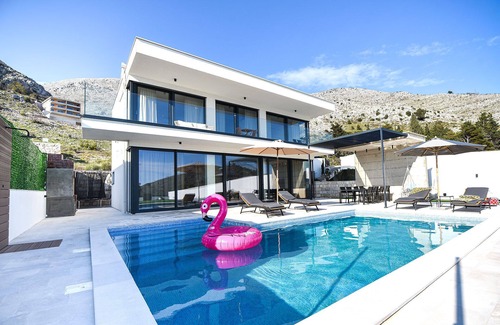 Ravno Villa | Luxury Villa Mika with private pool near Dubrovnik
