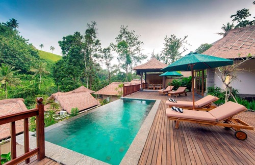 Sambahan Villa | Luxury Villa near Ubud with private infinity pool