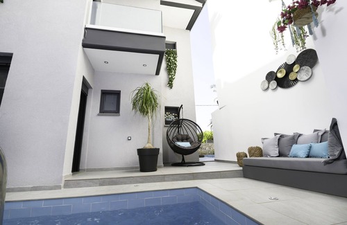 Preveza Villa | Luxury villa of 65 sq.m with shared pool.