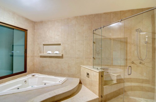 Marina el Cid Villa | LUXURY VILLA ON OCEAN WATERWAY AND PRIVATE INFINITY POOL