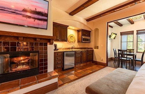 Carlsbad Resort | Luxury Villa on the grounds of the Omni La Costa Resort and Spa in Carlsbad, CA