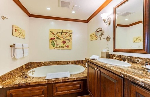 Carlsbad Resort | Luxury Villa on the grounds of the Omni La Costa Resort and Spa in Carlsbad, CA