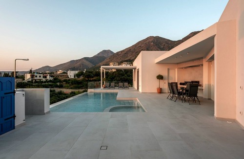 Sfinari Villa | Luxury villa Oxygen in Sfinari with sunset views