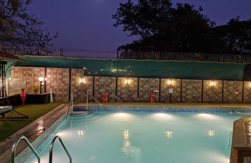 Parshwapuram House | Luxury villa, Sparkling pool, Serinity nnnn