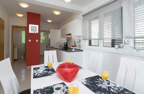 Novigrad House | Luxury villa with a swimming pool Novigrad (K-18339)