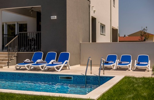 Tugare House | Luxury villa with a swimming pool Tugare, Omiš (K-20067)