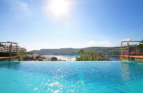 L'Escala Villa | Luxury villa with amazing sea view