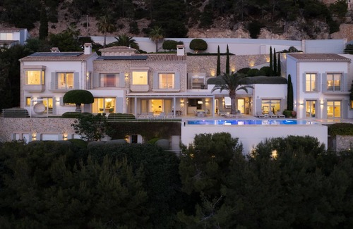 Port d'Andraitx Villa | Luxury villa with fantastic sea views and year round sunsets