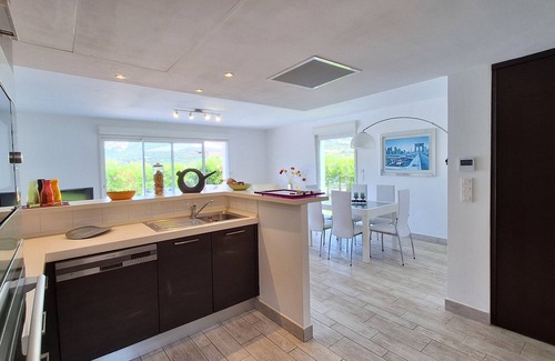 Marine de Saint Ambroggio House | LUXURY VILLA WITH HEATED POOL IN PRIVATE RESIDENCE