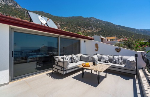 Kalkan Villa | Luxury Villa With Large Private Pool And Sea Views