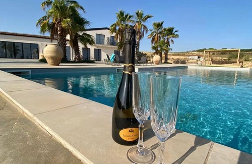 Caltagirone Villa | Luxury villa with pool & sweeping views - absolute privacy in Sicily