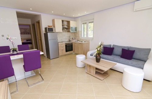 Municipality of Trogir Villa | Luxury villa with pool in a quiet location in green surroundings Top sea view max 14
