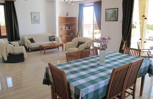 Polis Villa | Luxury villa with pool and superb views of the sea and the sunset