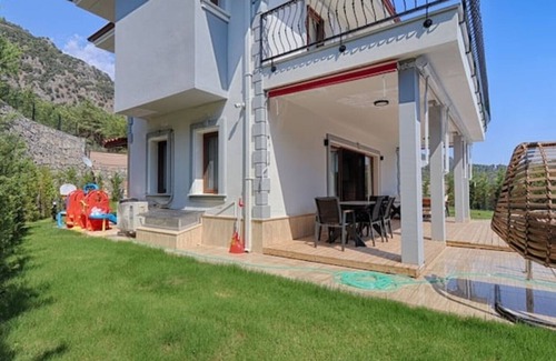 Gocek Villa | Luxury Villa with Private Pool for 8 Persons in Göcek