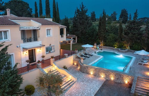 Dassia Villa | LUXURY VILLA WITH PRIVATE POOL NEAR TO THE BEACH
