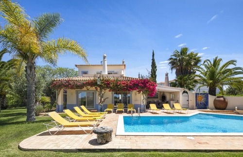 Estombar Villa | Luxury Villa With Private Pool And Beautiful Landscaped Garden In Gramacho Golf,