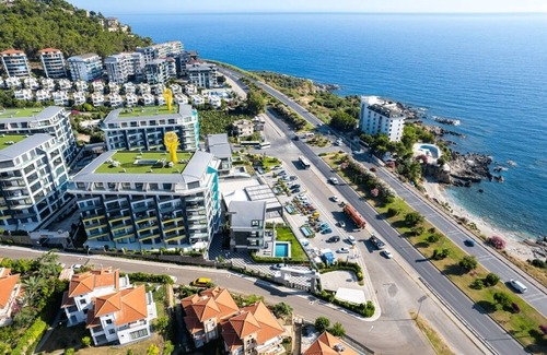 Kargicak Villa | Luxury villa with sea view & 9,000 m² SPA access