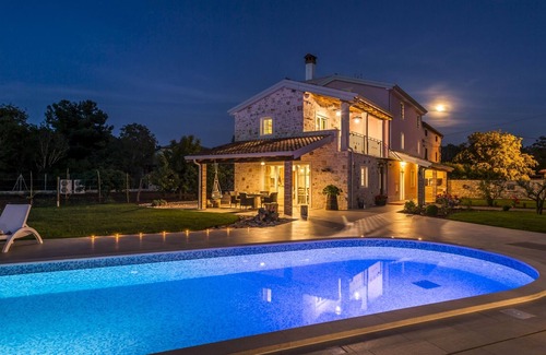 Babici Villa | LUXURY VILLA with SPA and PRIVATE POOL