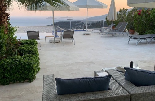 Kalkan Villa | Luxury villa with stunning views and extensive facilities overlooking Kalkan.