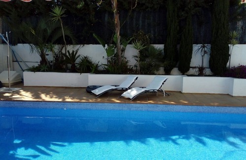 Pozo Del Camino Villa | Luxury villa with swimming pool, internet + 3 baths