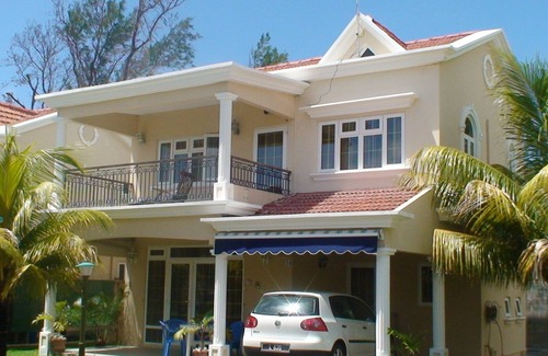 Trou d'Eau Douce Villa | Luxury Villas on the Beachfront. A true Paradise experience.